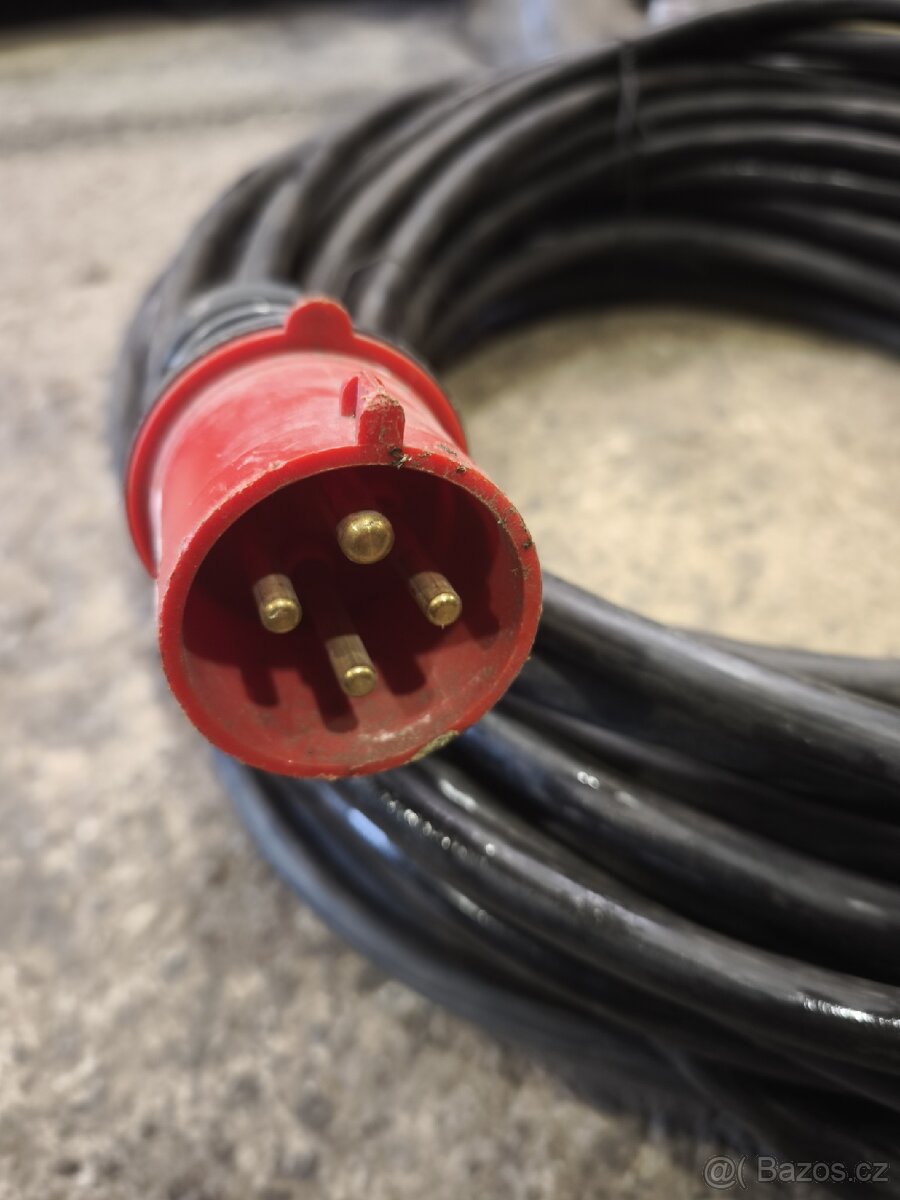 Prodlužovací kabel - 2