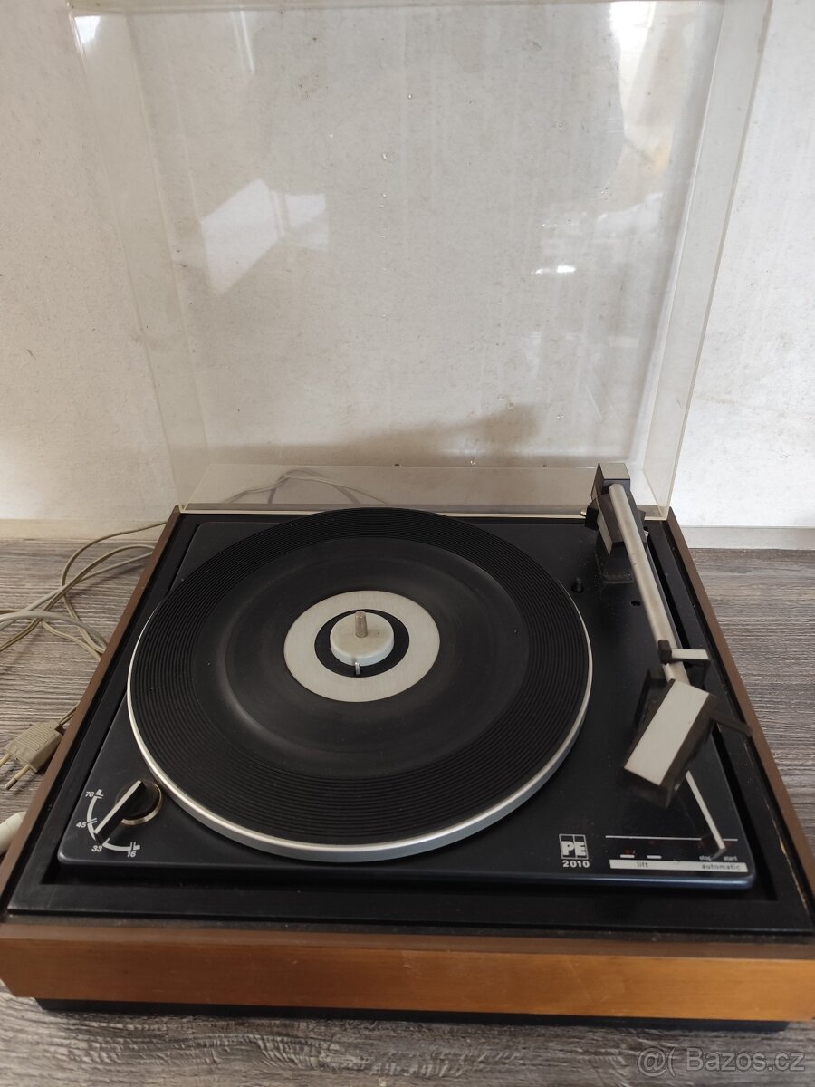 Gramofon Perpetuum Ebner PE 2010 - 2