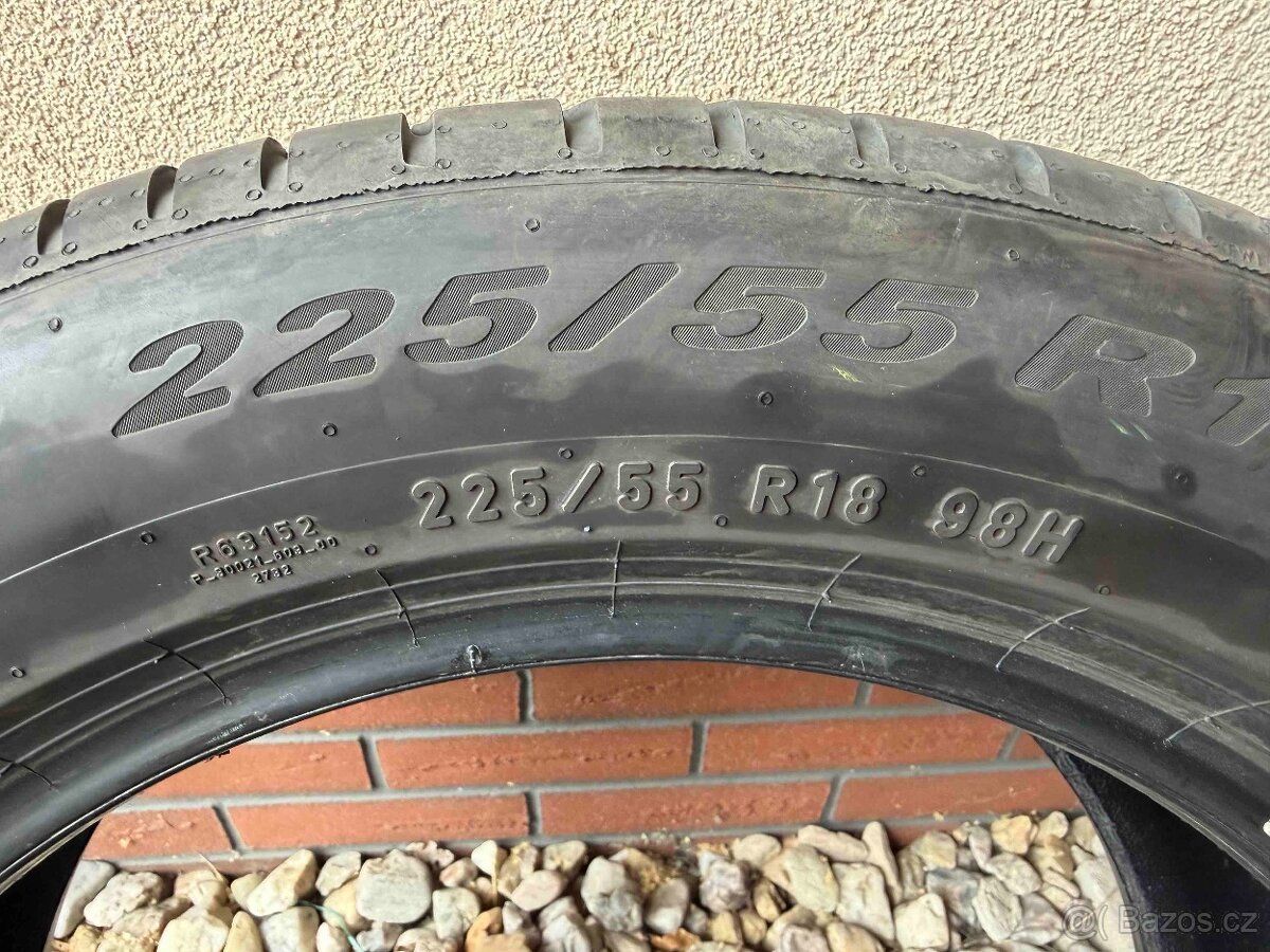 Pneu 225/55 R18 Pirelli Scorpion - 2