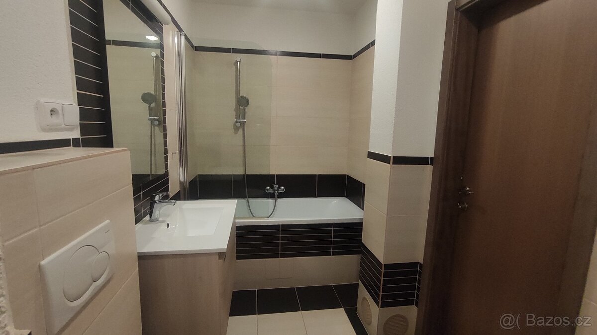 Pronájem bytu 2+1 Žďár nad Sázavou - 2