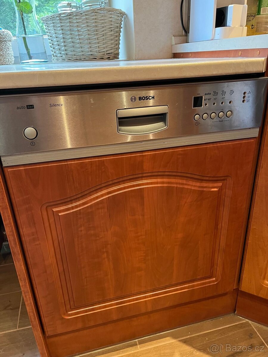 Myčka BOSCH - 2