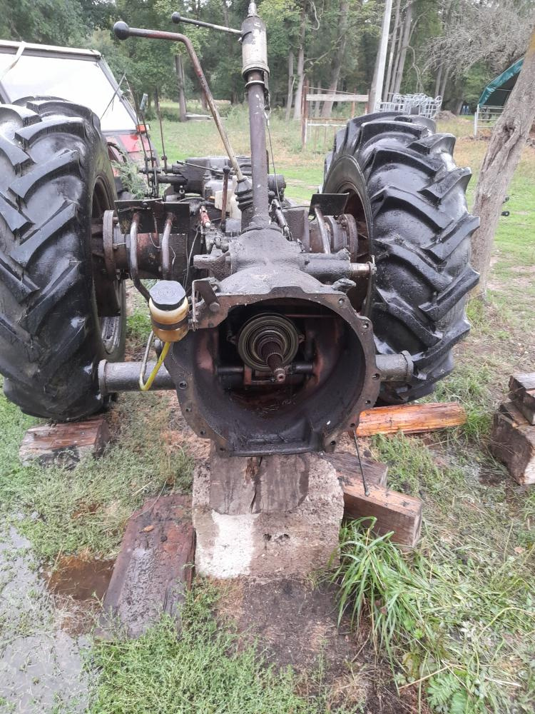 Zadek zetor 6911 - 2