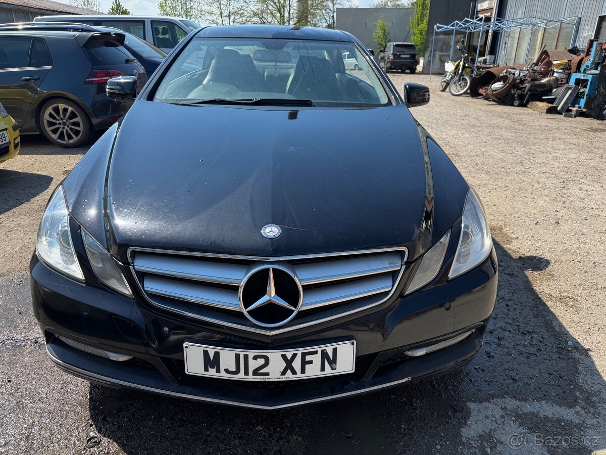 Mercedes E 250 coupe, veškeré díly z tohoto vozu - 2