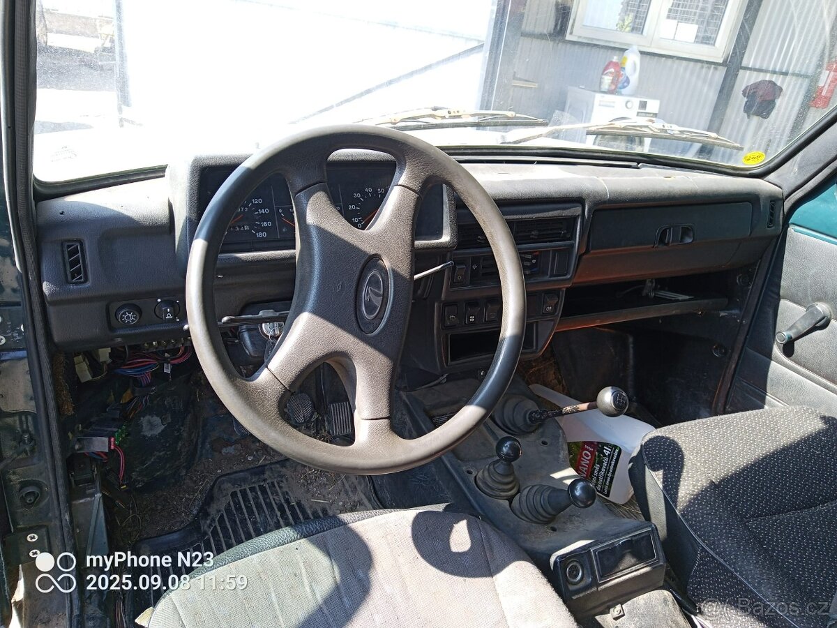 Lada Niva Vaz na náhradní díly - 2