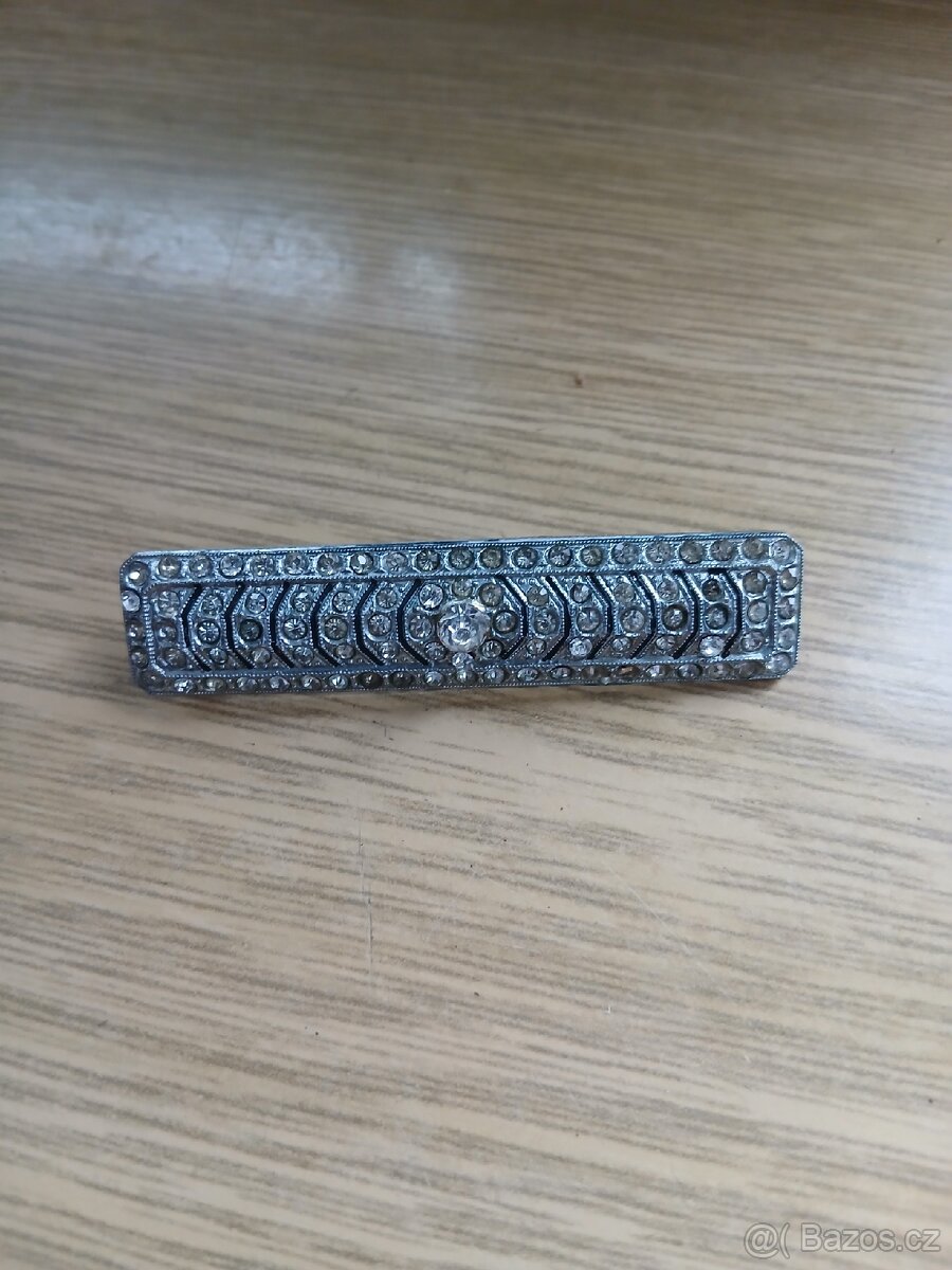 Stará kovová brož bižuterie - 2