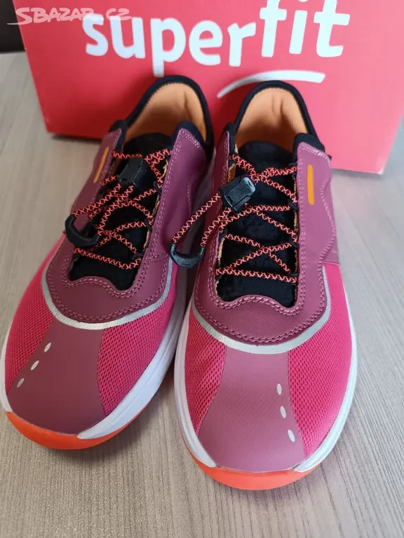 Nové dívčí boty Superfit vel. 39 - 2