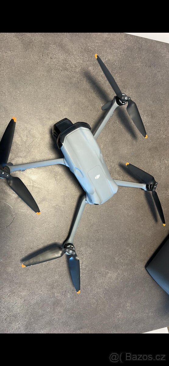 DJI Air 3 - 2