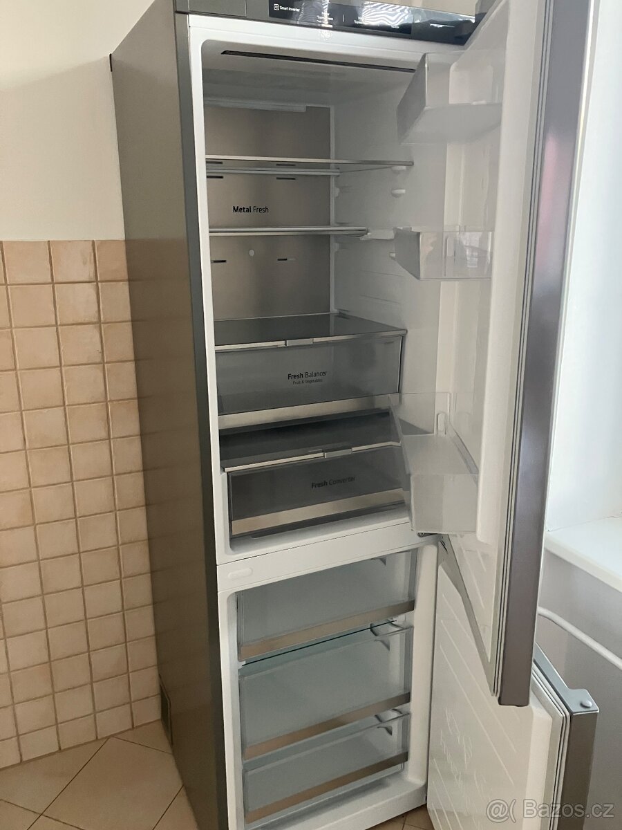 Lednice s mražákem - 2