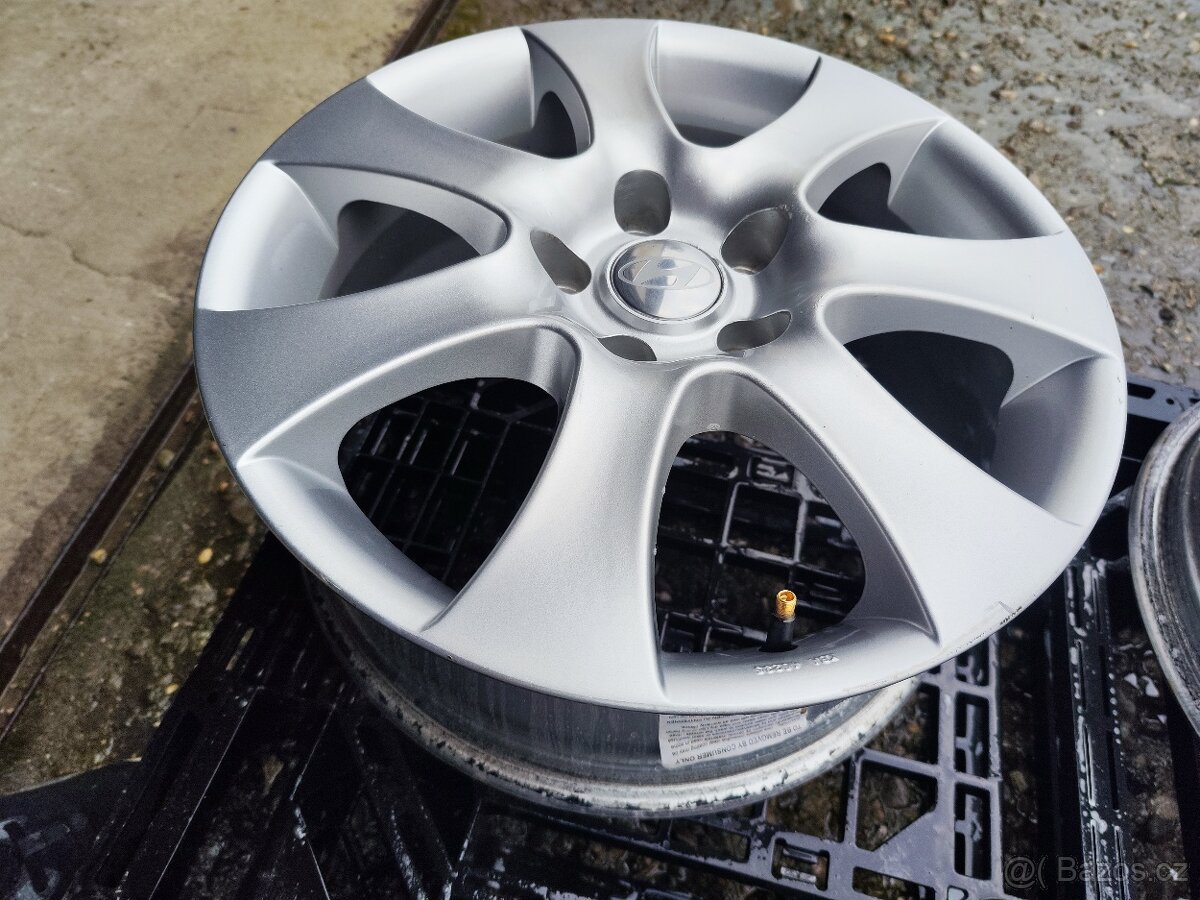 Alu sada =5x114,3 =R17= original HYUNDAI - 2