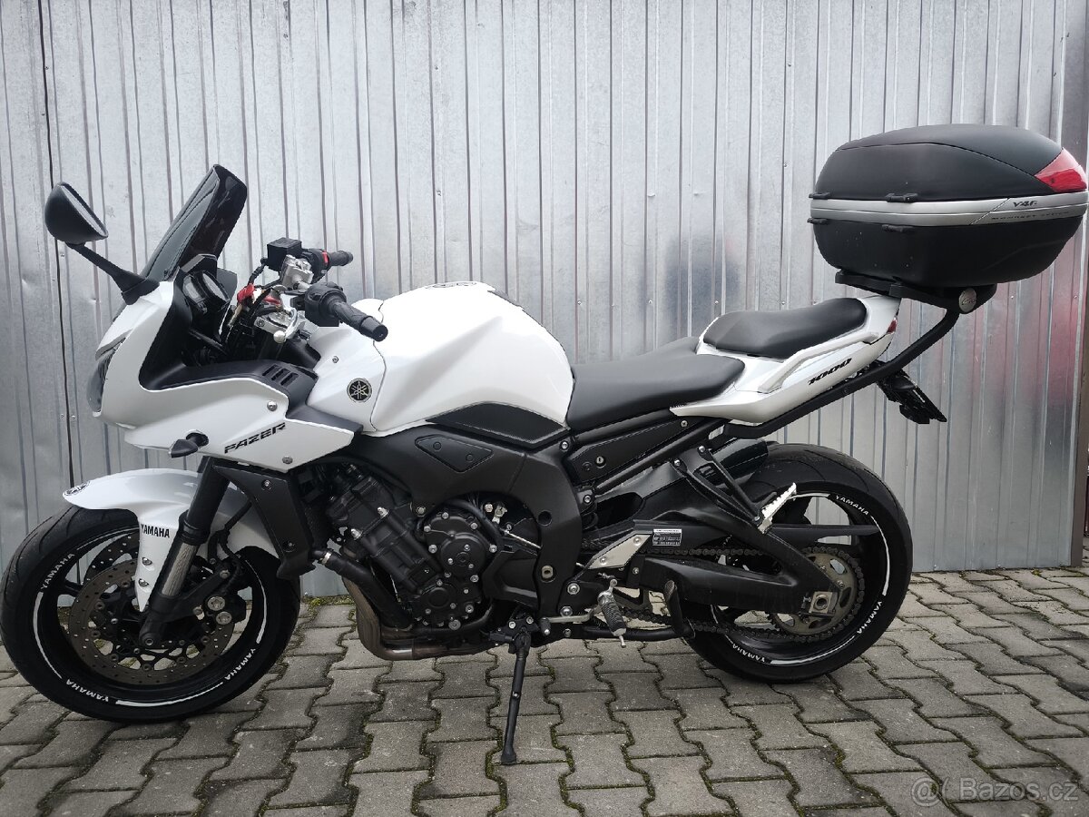 Yamaha FZ1 Fazer - 2
