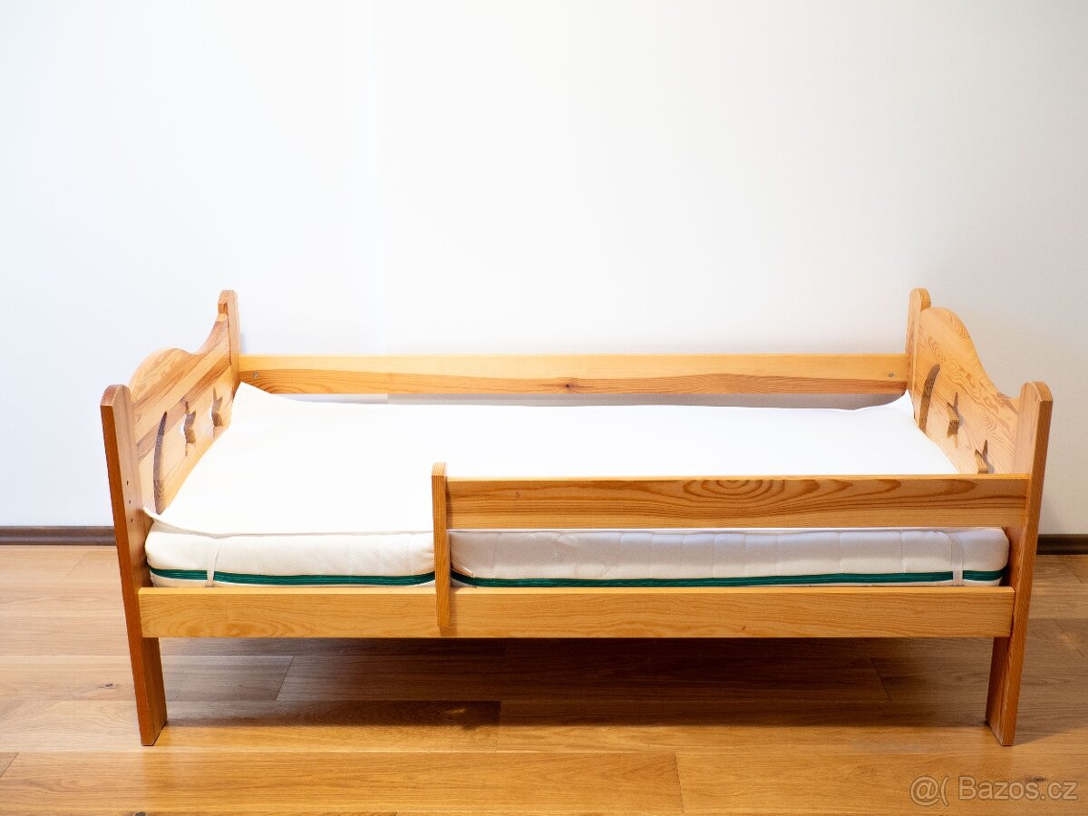 Dětská postel 70x140 s matrací, chránič matrace - 2