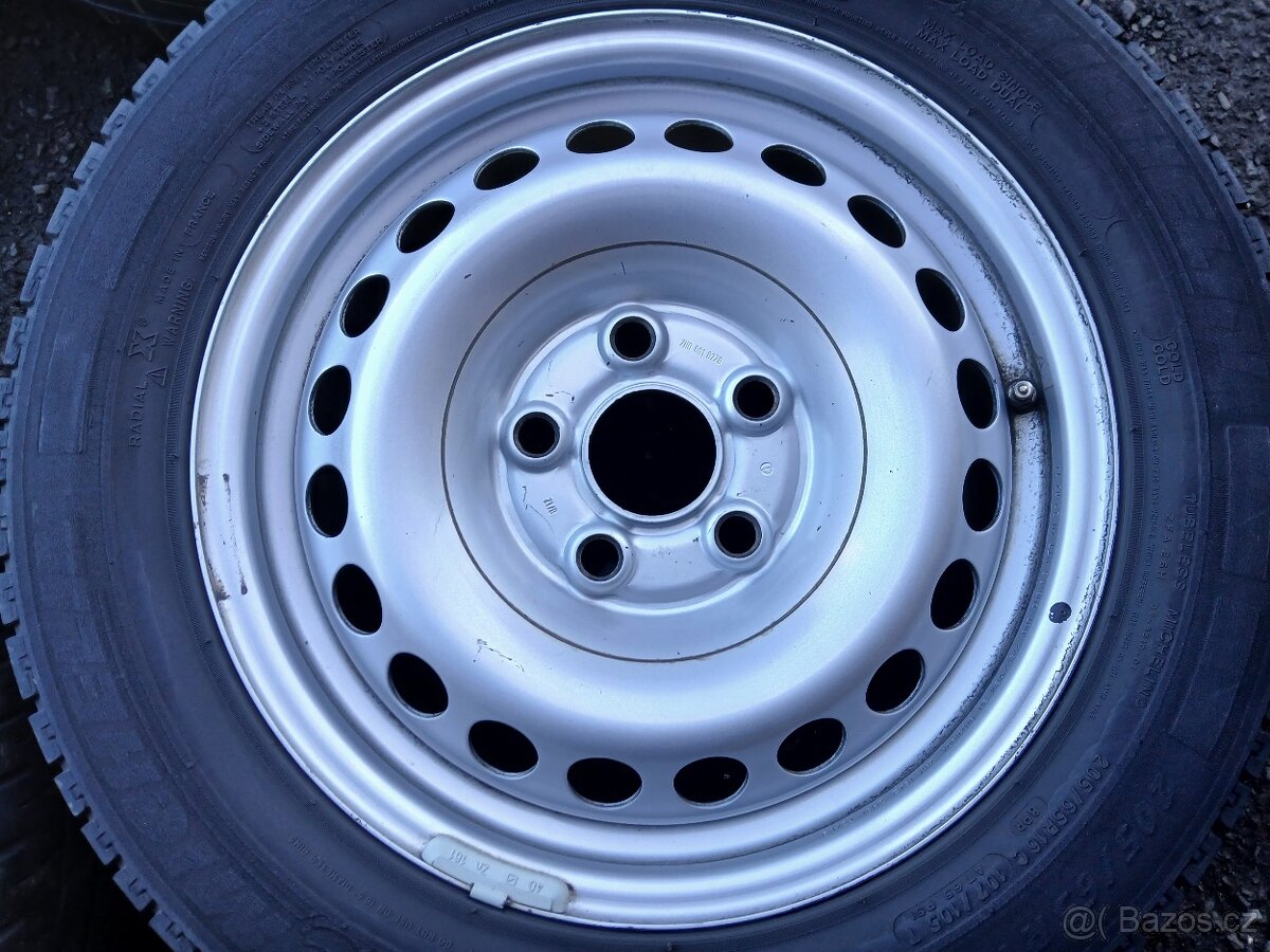 Prodám sadu ZÁTĚŽOVÝCH kol VW 205/65R16C - 2
