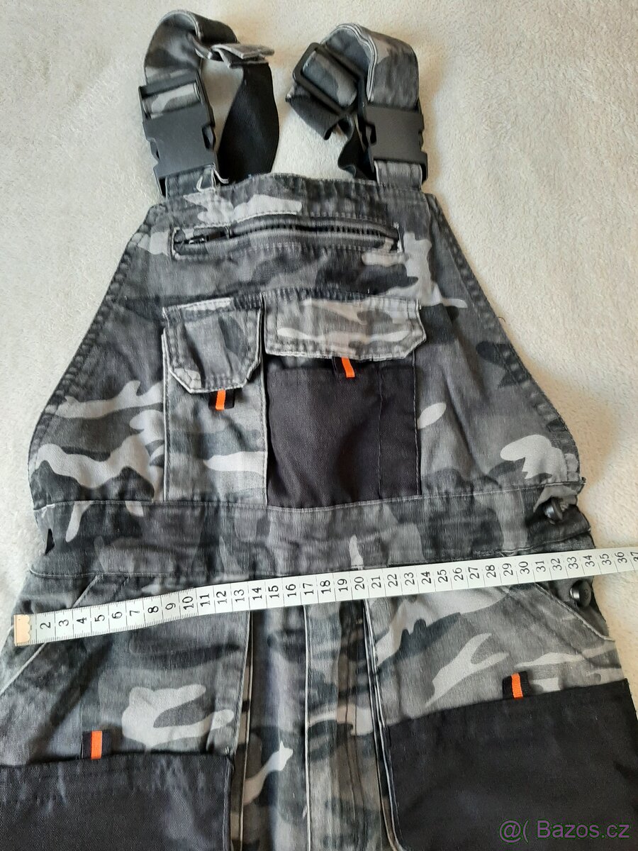 Dětské monterky vel.152 - 2