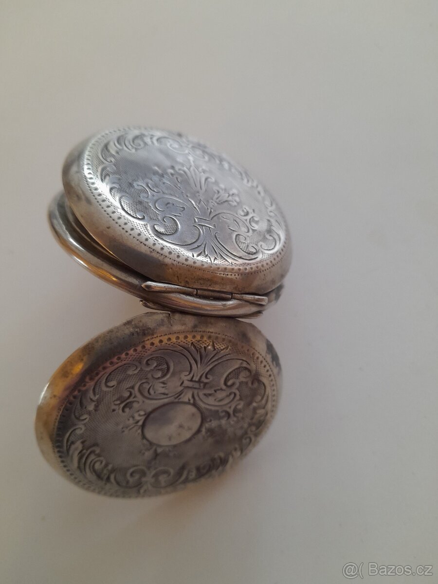 Starožitné pouzdro k hodinkám - 2