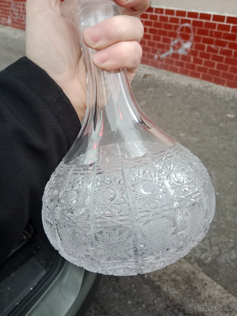 Broušená karafa - 2