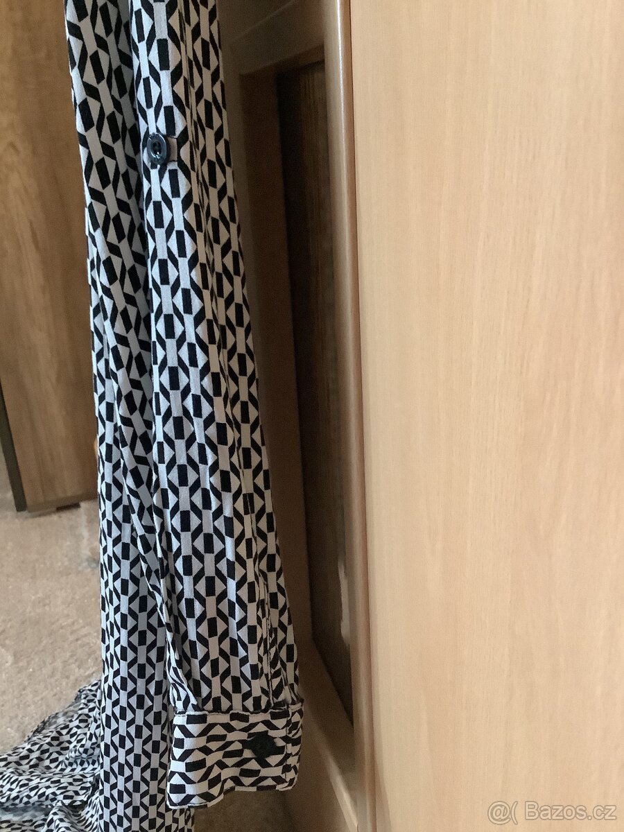 Dlouhá halena - košile - šaty zn. Vertus - 2