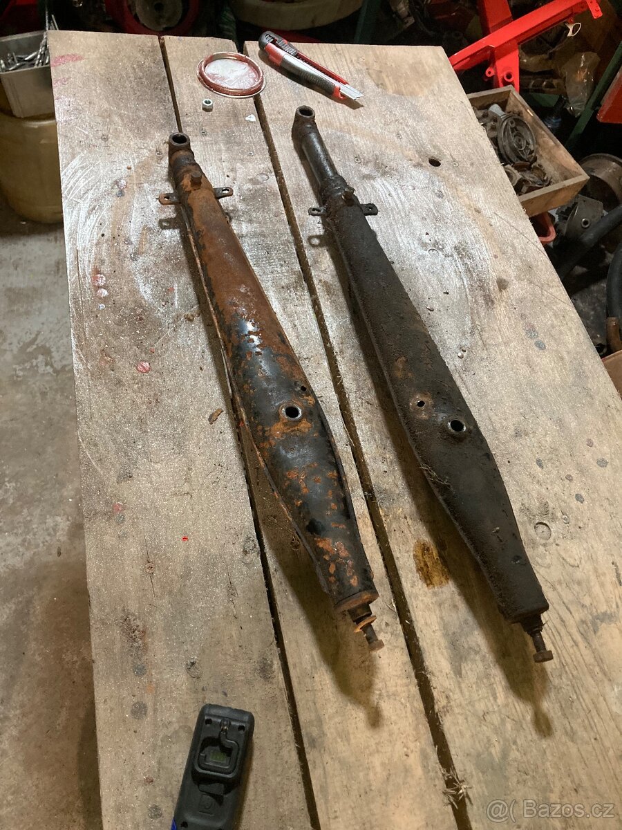 Čz 150c vidlice - 2