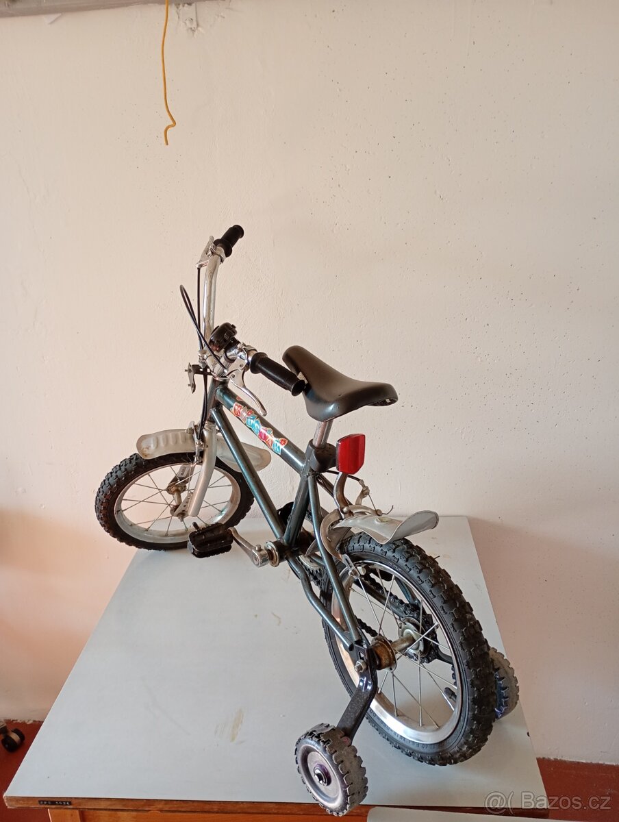 Prodám dětské kolo 12" s kolečky - 2