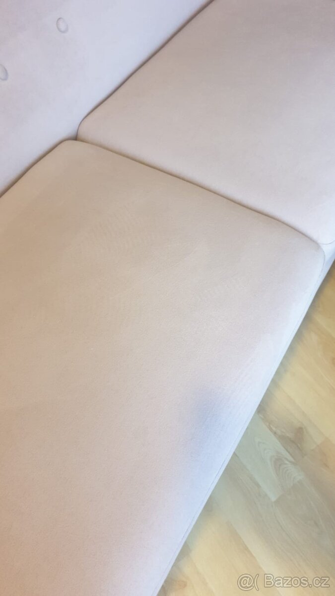 Pohovka dvoumístná - 2