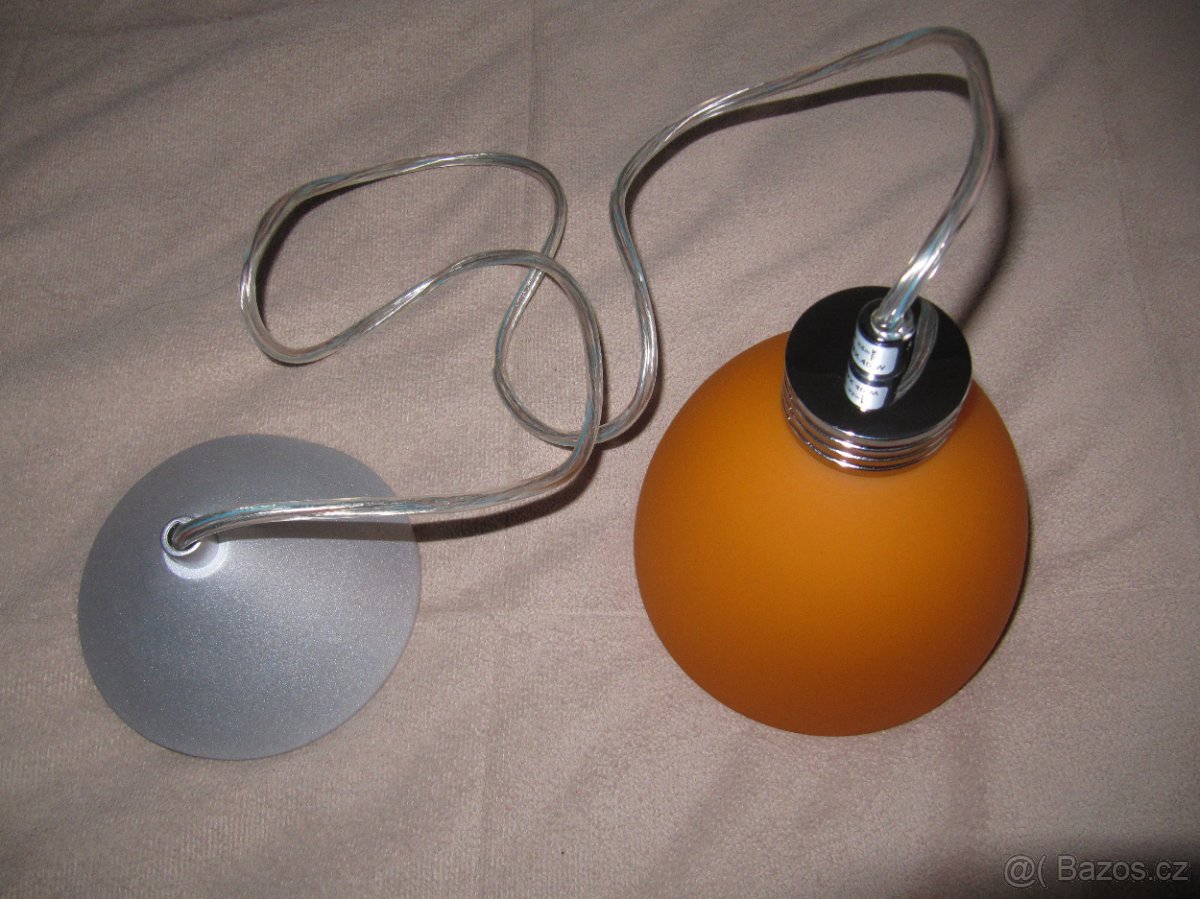 ZÁVĚSNÝ SKLENĚNÝ LUSTR - 2