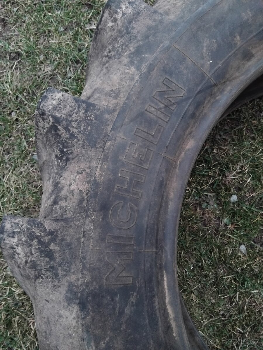 Pneu Zetor 7045,6245,7245,7745 - 2