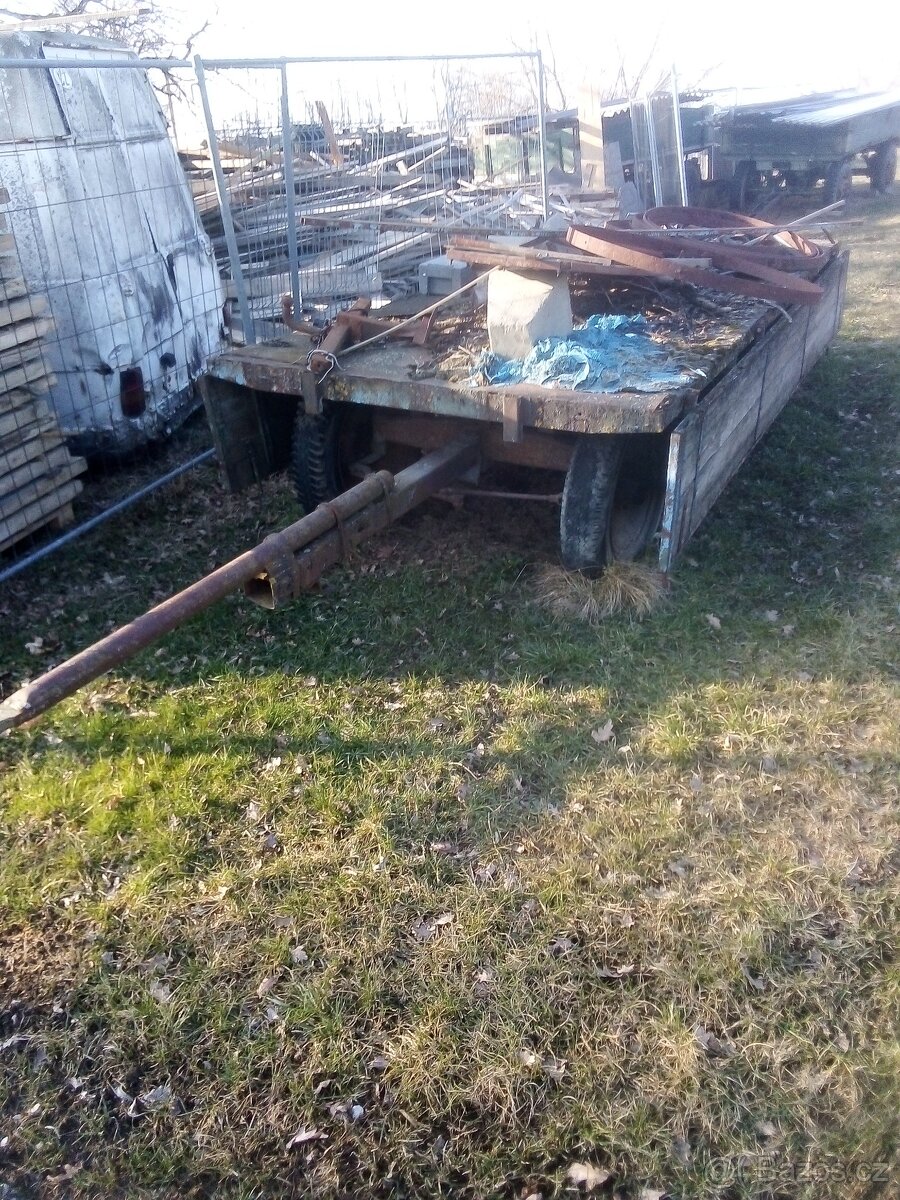 vlek za traktor, dětská plachetnice, plovák - 2