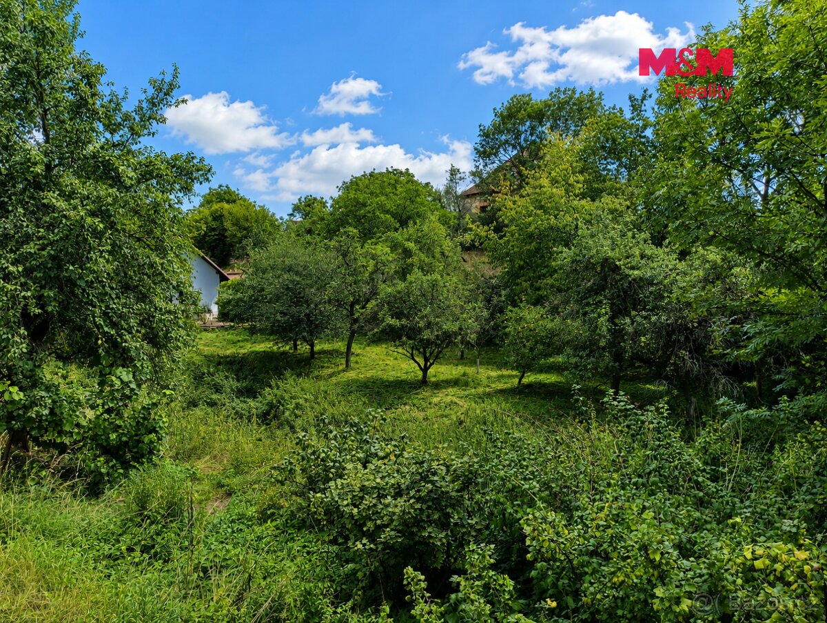 Prodej pozemku k bydlení, 1619 m², Voděrady - Uhřínovice - 2