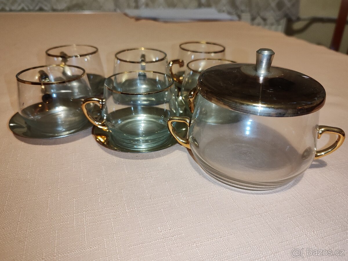 Skleněná souprava - 2