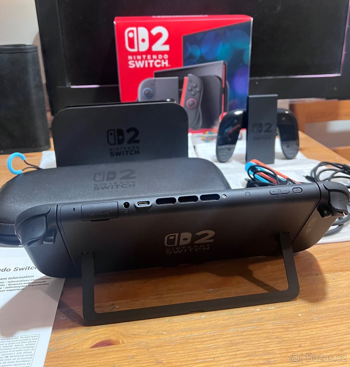 Nintendo Switch 2 v záruce + příslušenství - 2