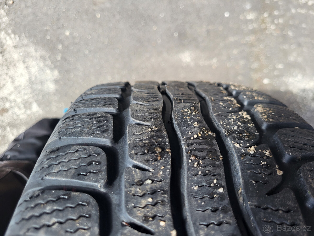 Alu kola 16" BMW 5x120 ET34 ZIMNÍ SADA E90 E91 E93 F30 F31 - 2