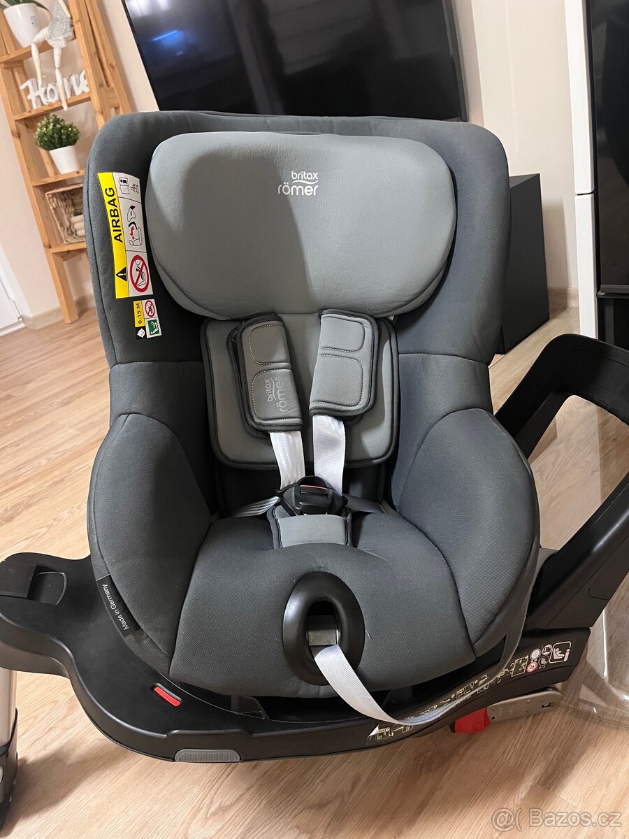 Britax Römer Dualfix M i-size - 2