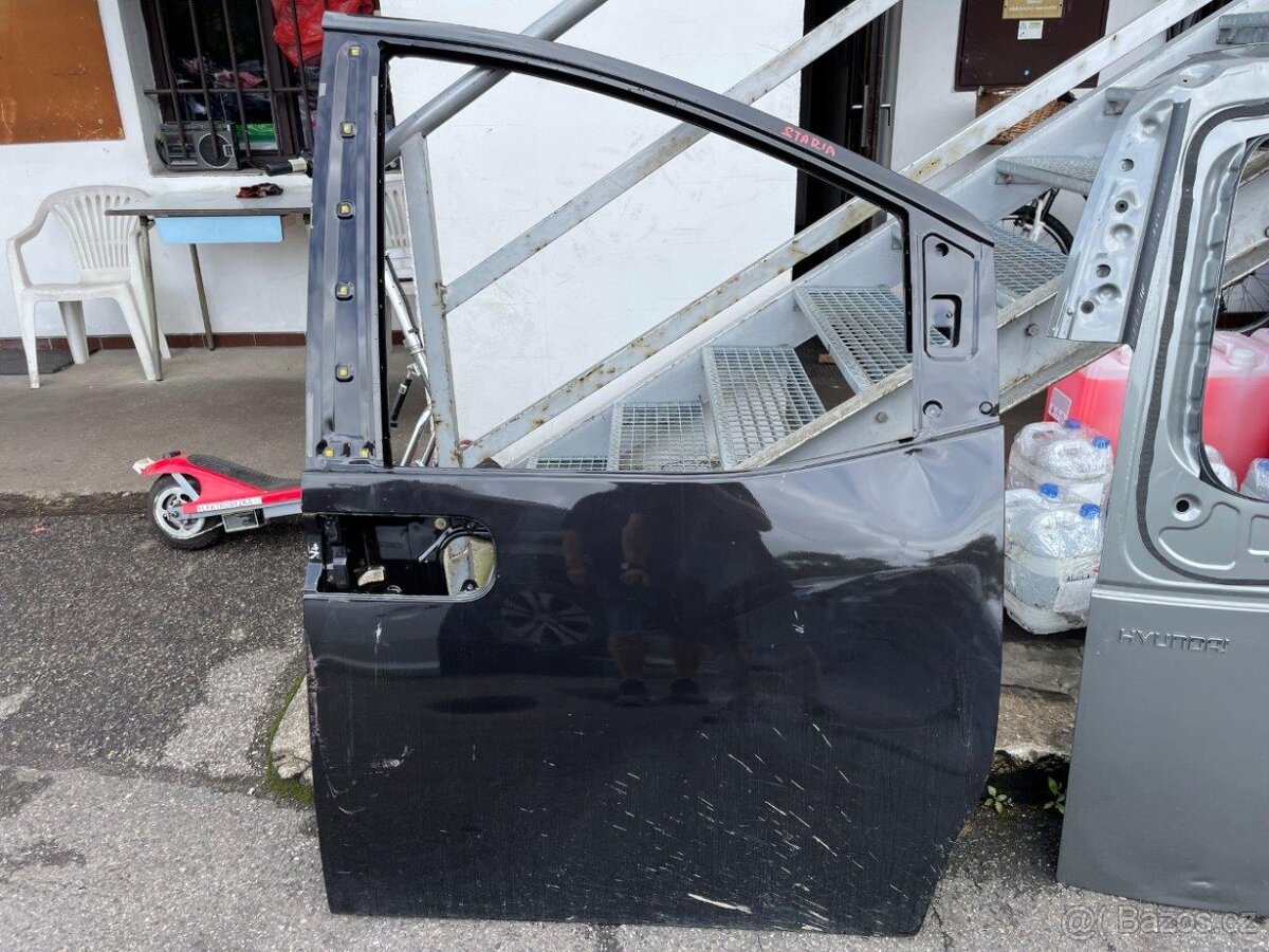 Hyundai Staria Dveře - 2