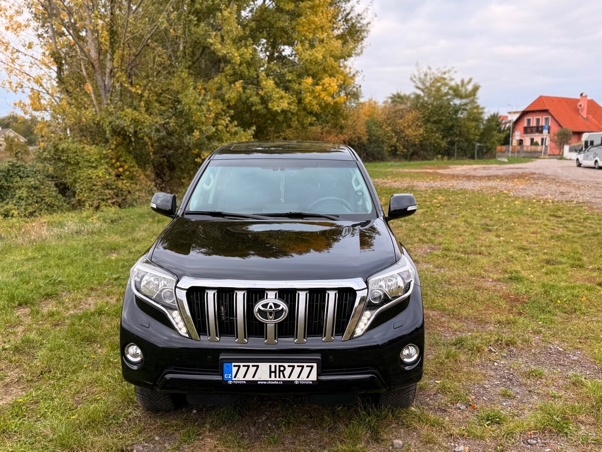 Toyota Land Cruiser 2.8 D-4D Executive, r. v. 2017 - 2