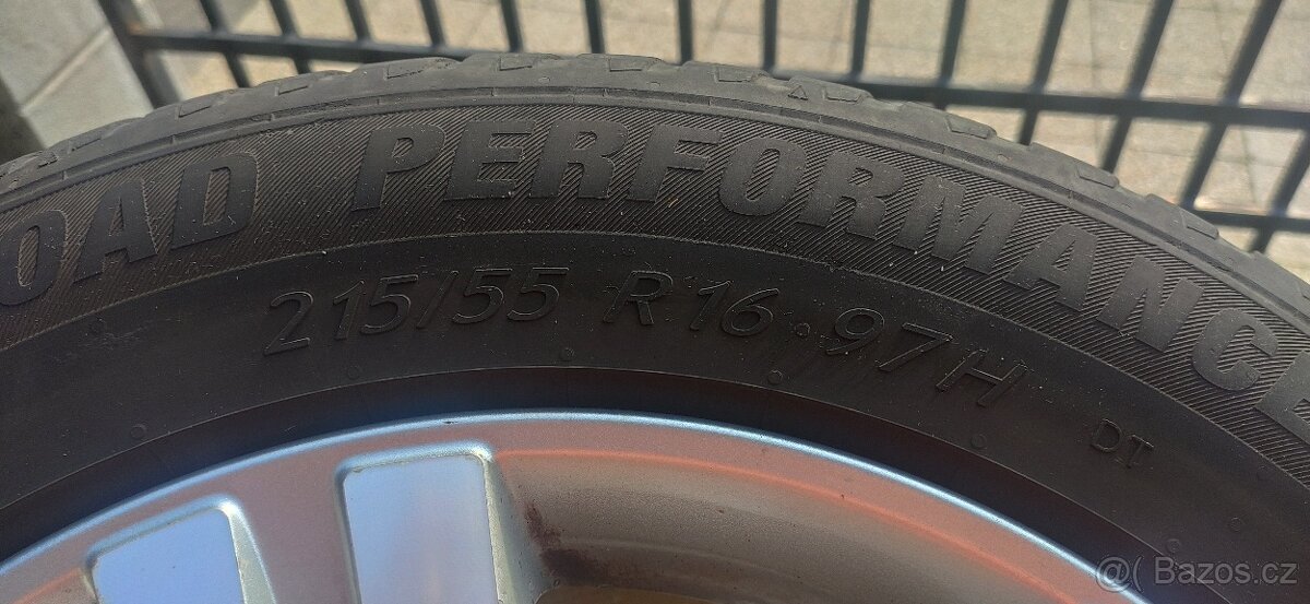 Alu kola s letními pneumatikami - 2