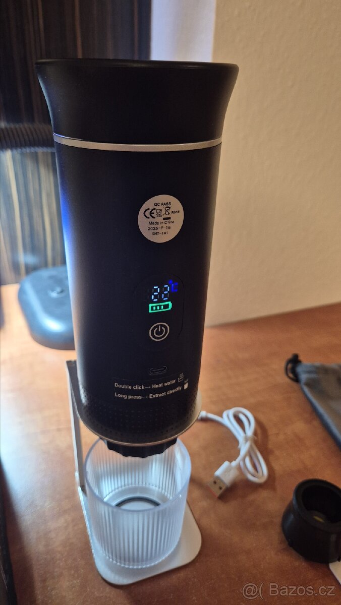 Cestovní kávovar na baterie - 2