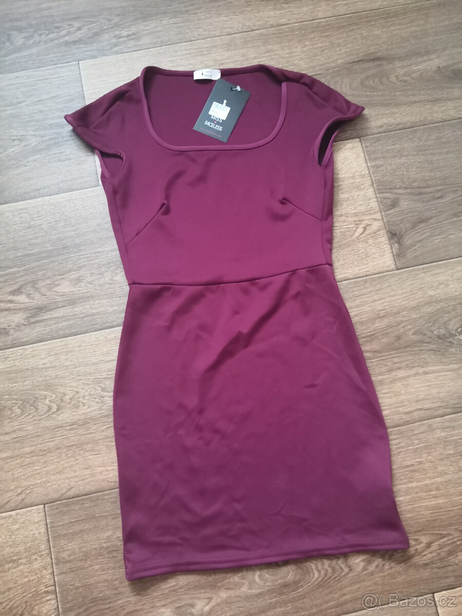 Elegatní společenské šaty - 2