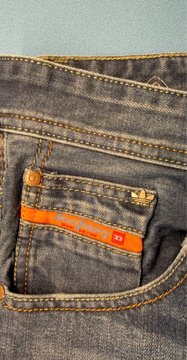 Jeans Diesel x Adidas - 2