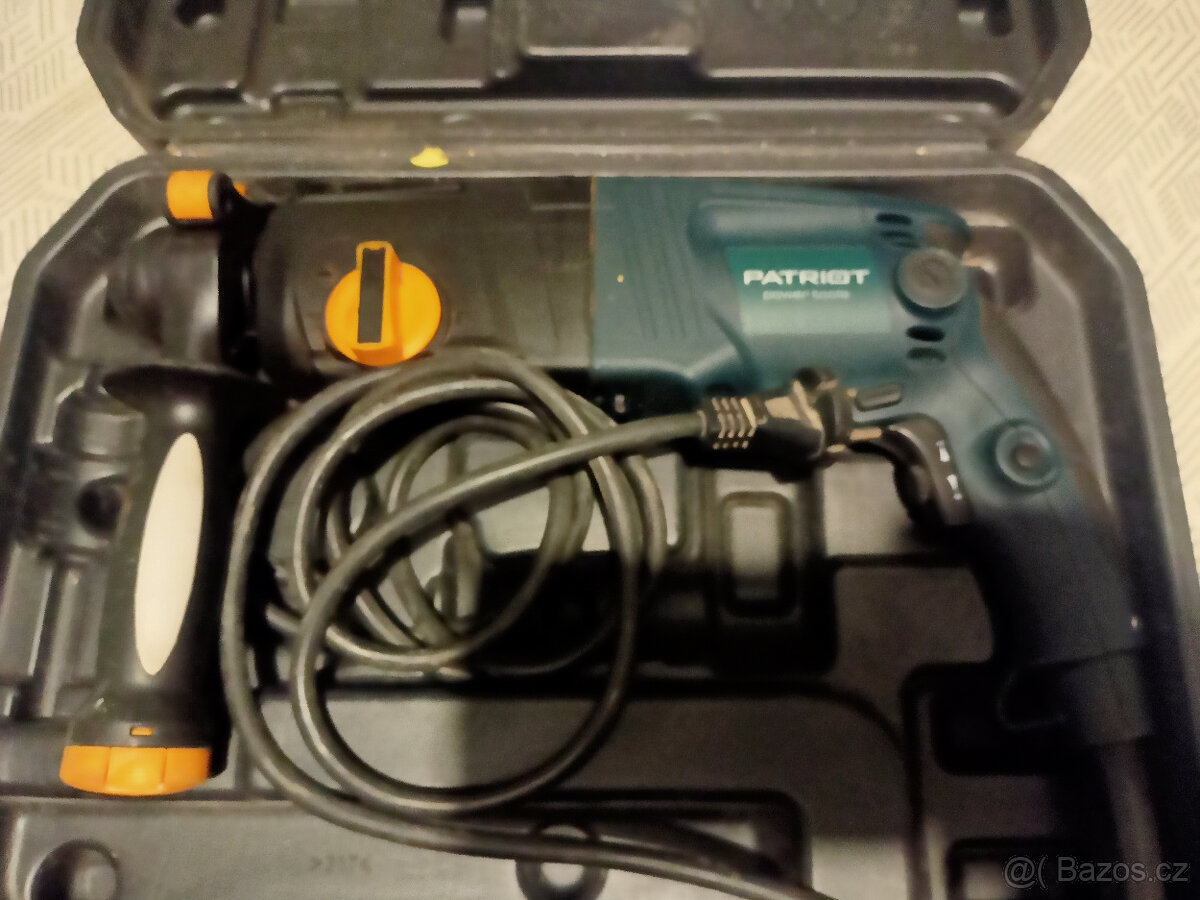 Vrtací kladivo Patriot VK0800 - 2