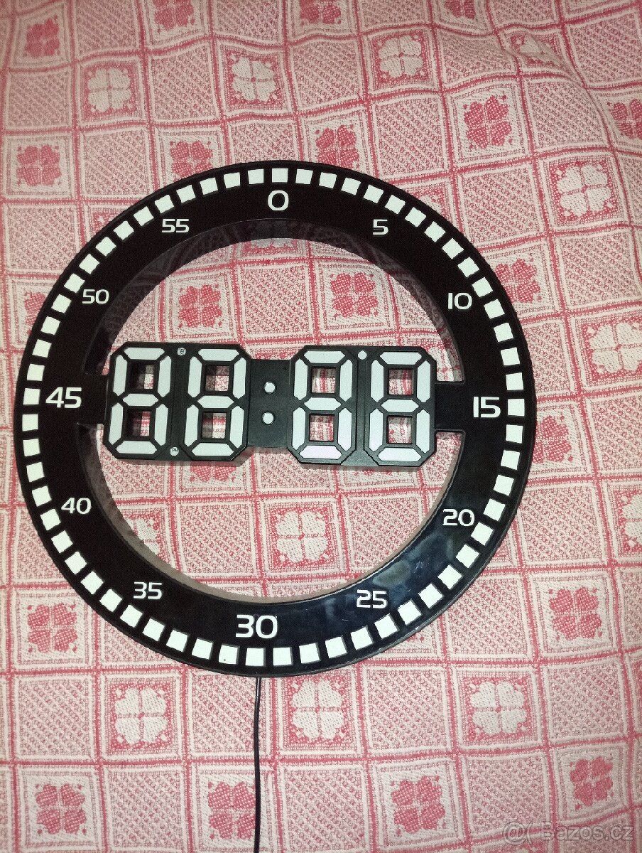 Led Digitální hodiny na stěnu - 2