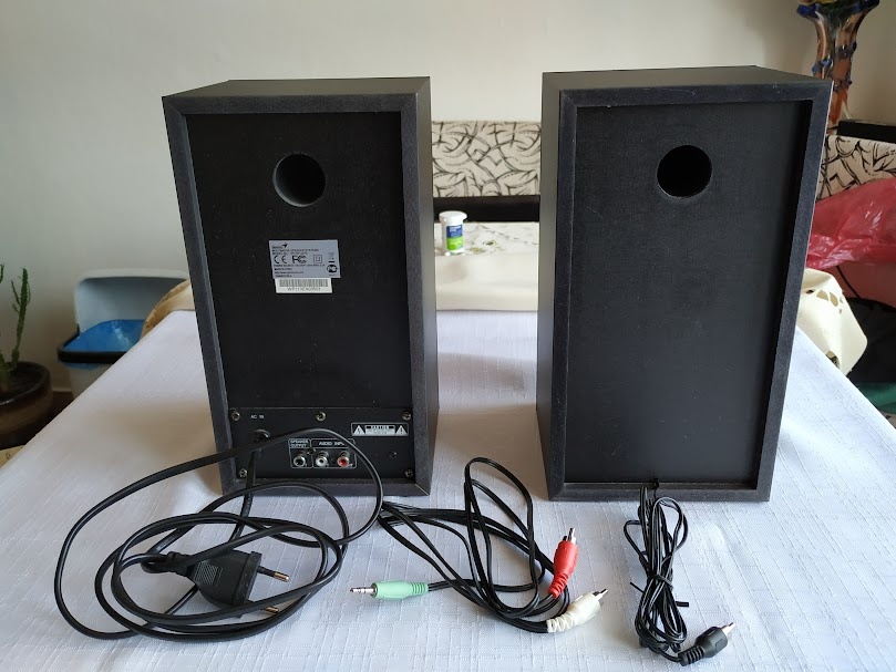 reprobedny na PC-Genius HI-FI - 2