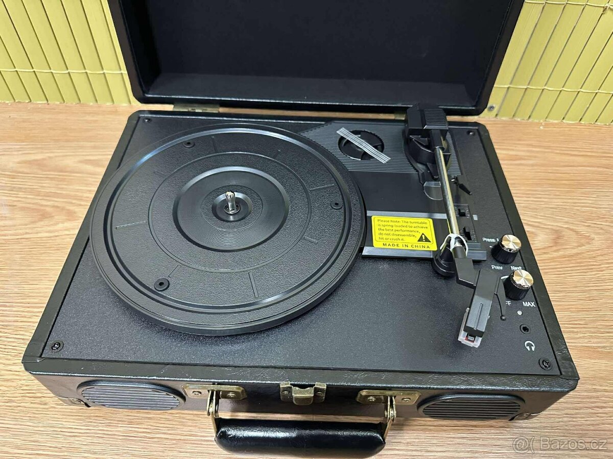 Retro kufříkový gramofon ISE (Bluetooth, USB, RCA) - 2