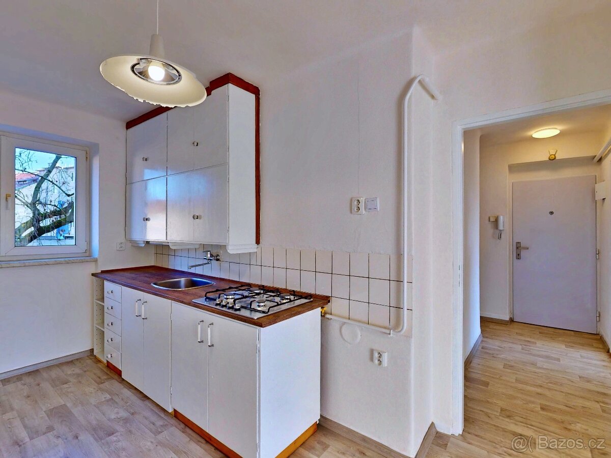 Pronájem bytové jednotky 2+1, Přerov, Velké Novosady - 2