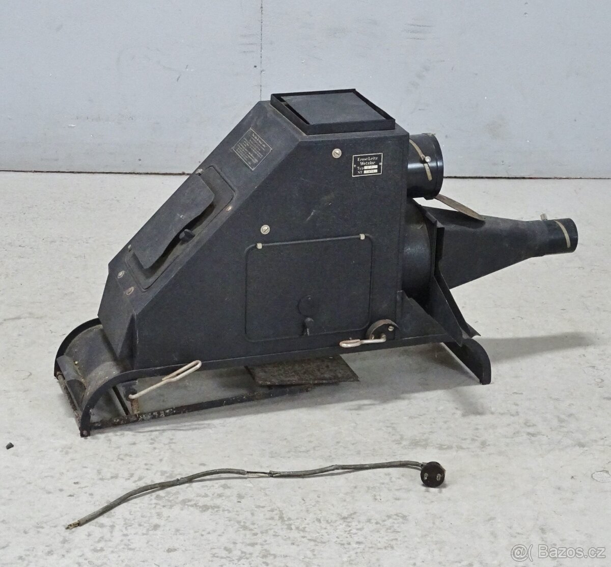 Projektor Ernst Leitz Wetzlar - AKCE - 2