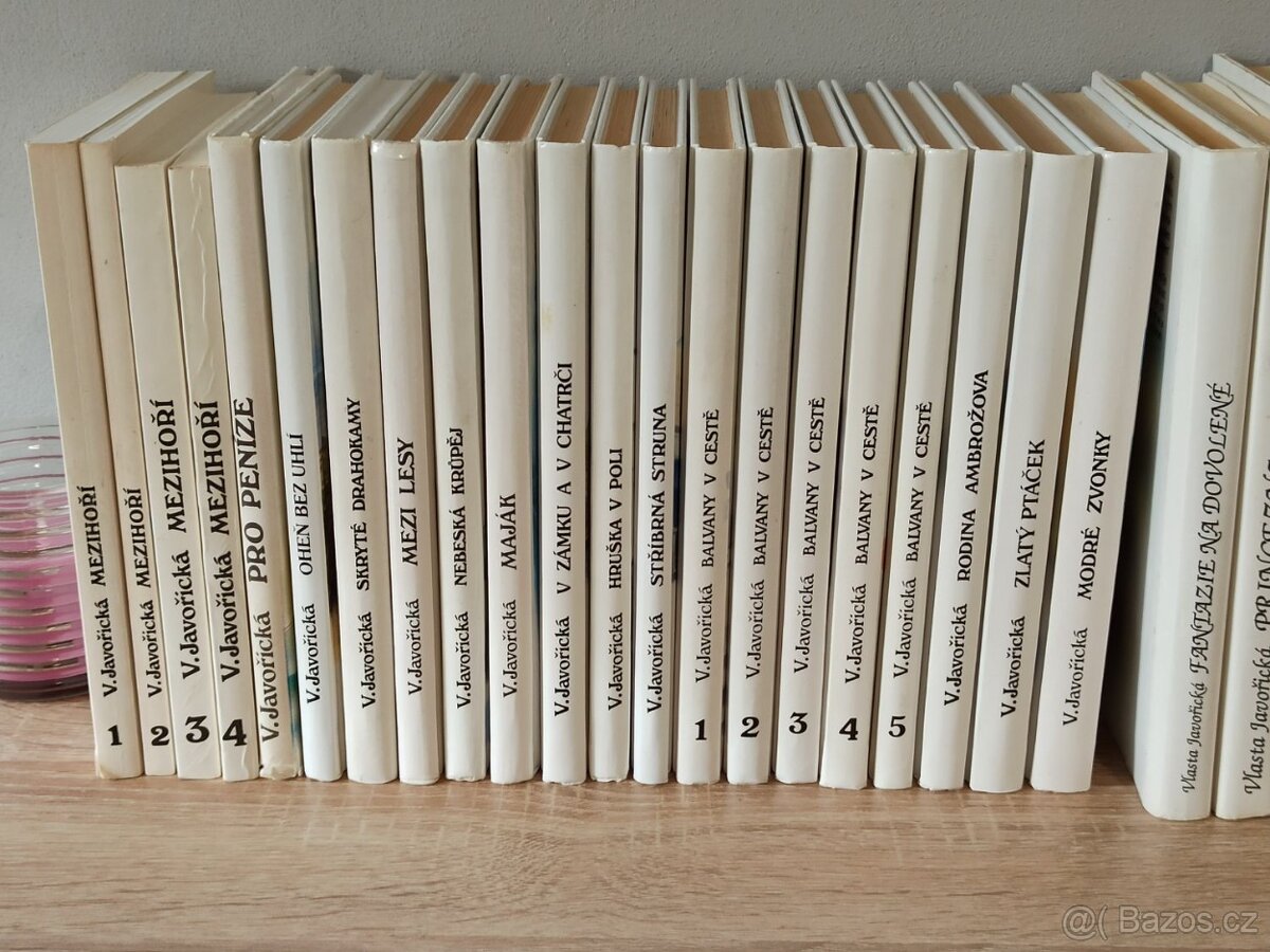 52x VLASTA JAVOŘICKÁ - pouze celek - 2