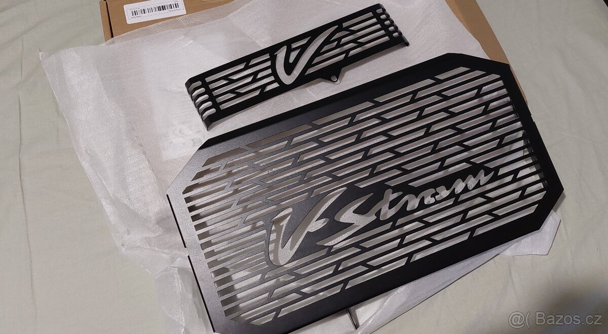 Mřížky chladiče Suzuki V strom 650 - 2