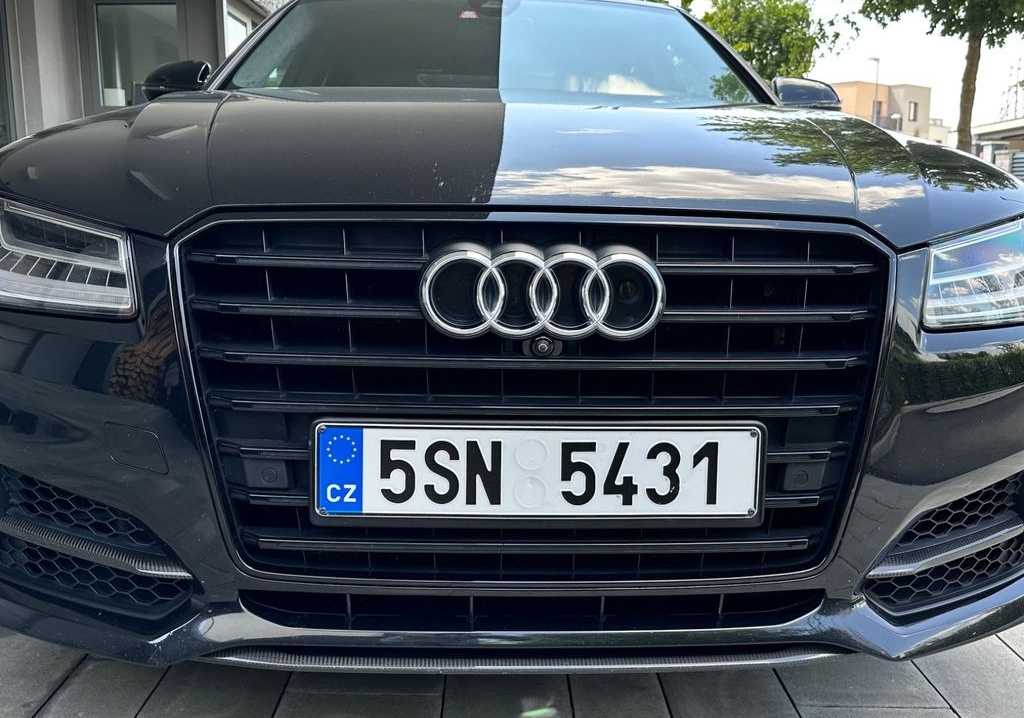 Audi S8 S8+ - 2
