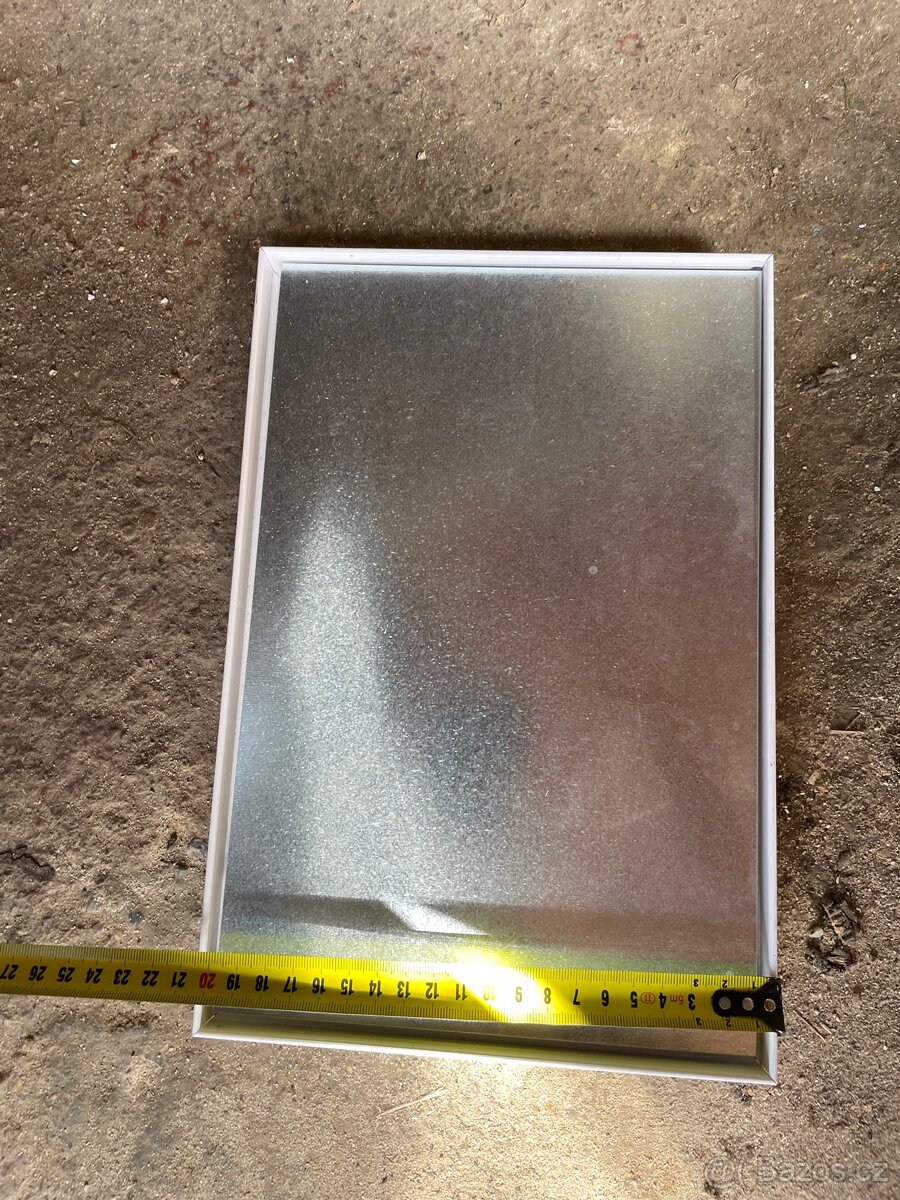 Rámeček na dlažbu - 2