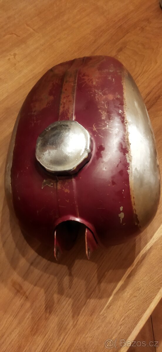 Čz palivová nádrž - 2