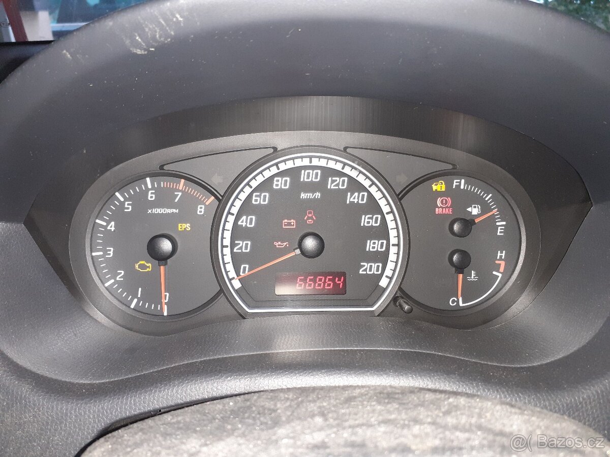 Suzuki swift - 2