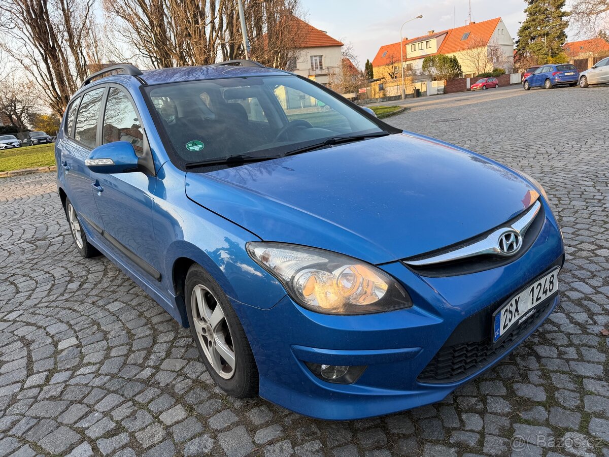 Hyundai i30 CW 1.4 80kW 2011 - 2